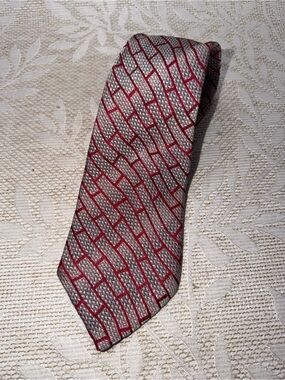 Emilio Ponti Silver And Red Geometric Handmade Silk Necktie
